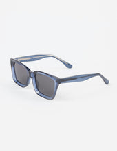 Load image into Gallery viewer, Stella &amp; Gemma Juno Sunglasses- Slate

