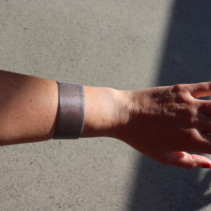 Fabuleux Vous Steel Me Cici Silver Bracelet