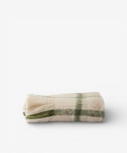 Load image into Gallery viewer, French Country Collections Juniper Check Throw Green

