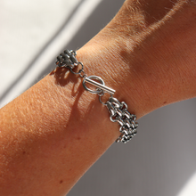 Load image into Gallery viewer, Fabuleux Vous Steel Me Cici Silver Fob Bracelet
