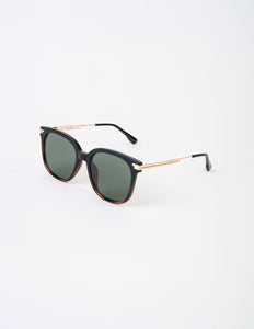 Stella & Gemma Judy Sunglasses- Tort