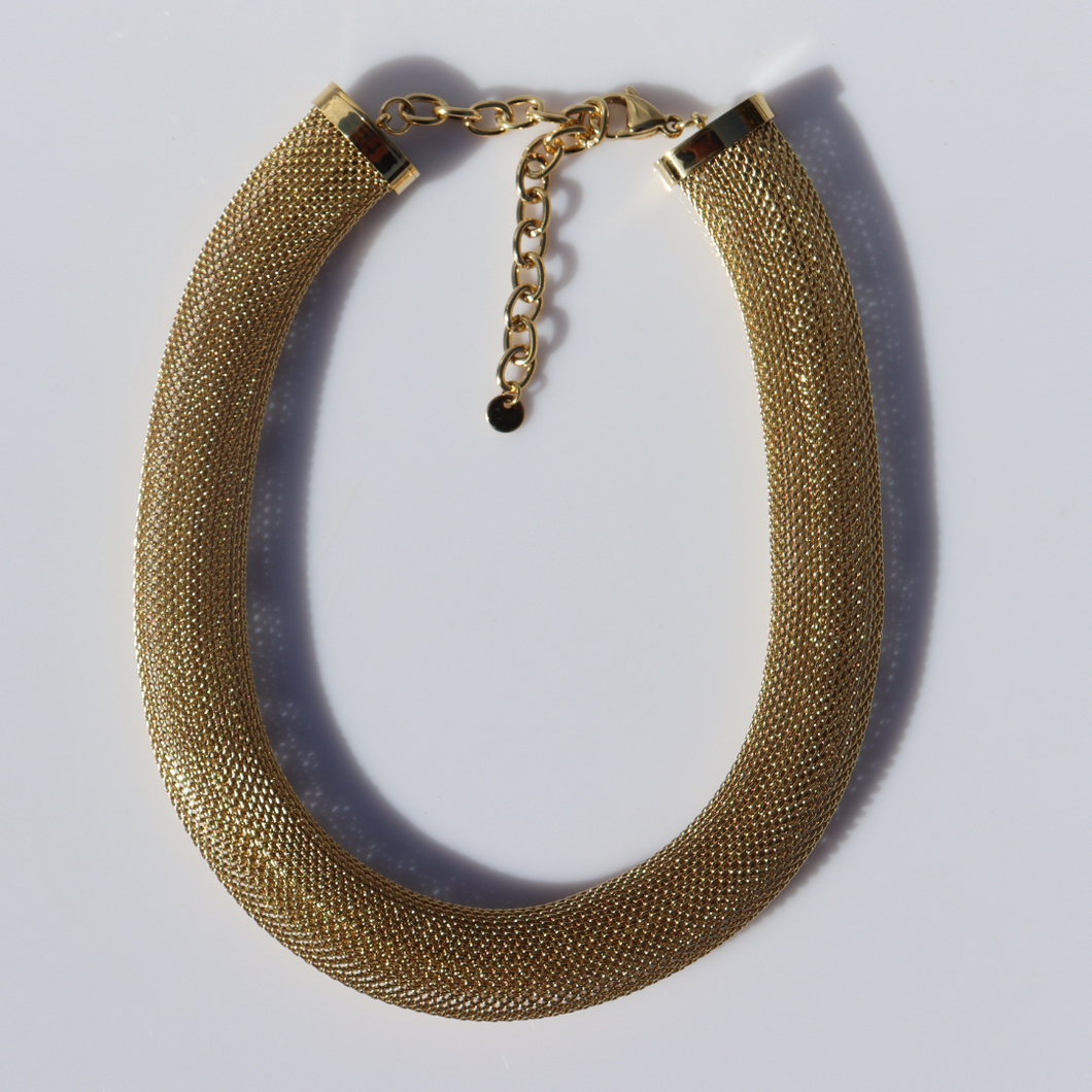 Fabuleux Vous Steel Me Cici Gold Necklace
