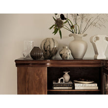 Load image into Gallery viewer, Maytime Broste Vase Florentina Medium Off-White
