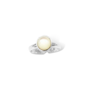 Fabuleux Vous La Stele Mother of Pearl Circle Ring