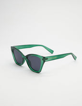 Load image into Gallery viewer, Stella &amp; Gemma Miami Trans Green Sunglasses
